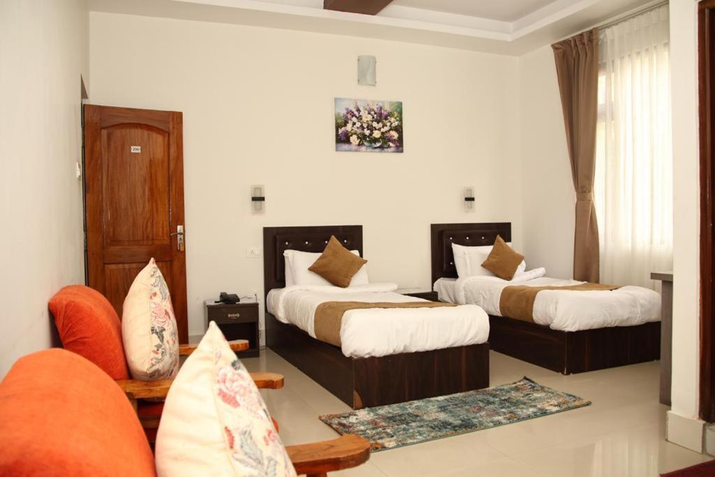 Maplewood Hotel & Spa Gangtok Esterno foto