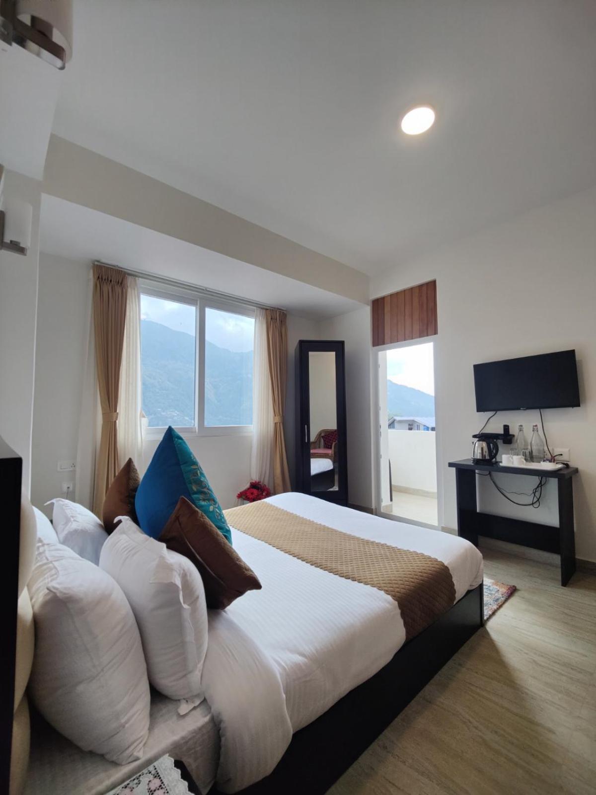 Maplewood Hotel & Spa Gangtok Esterno foto