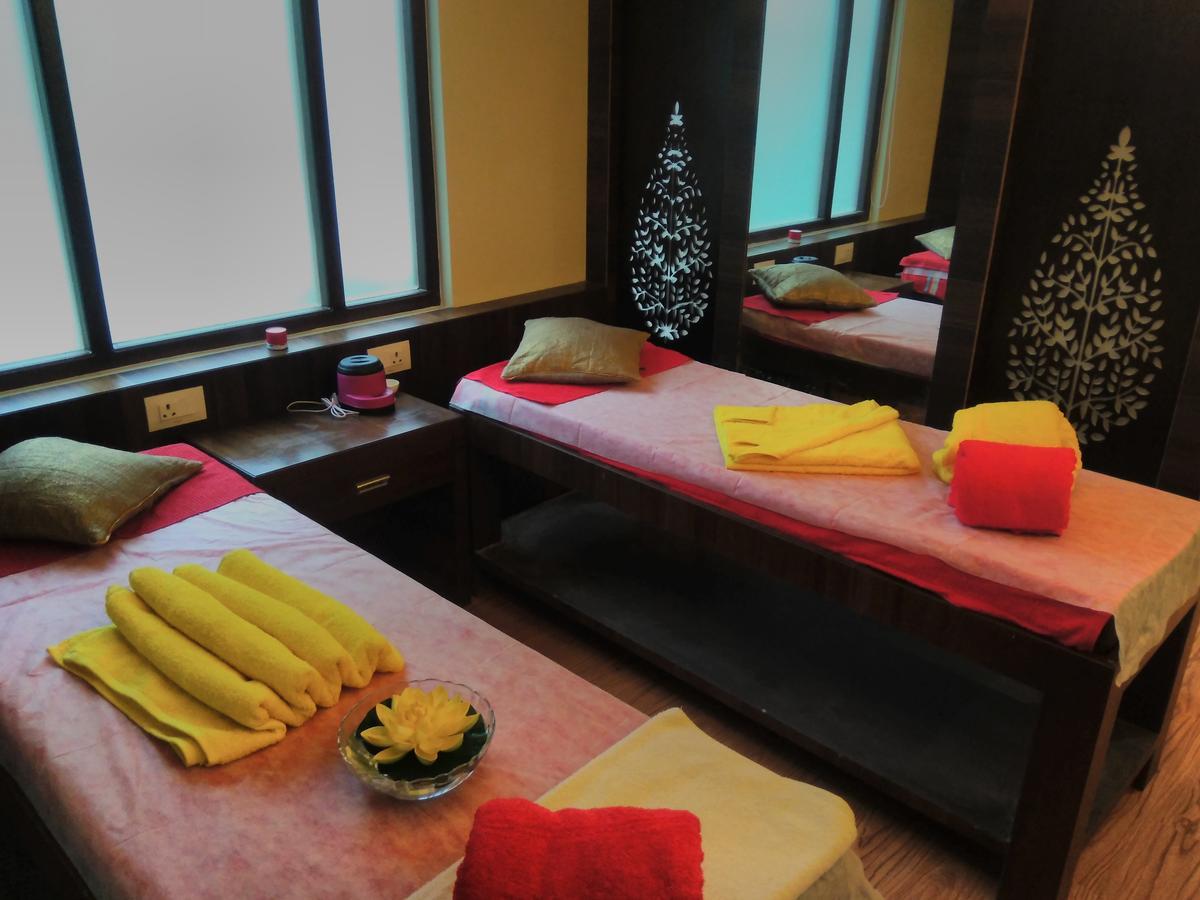 Maplewood Hotel & Spa Gangtok Esterno foto
