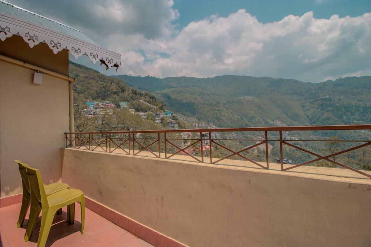 Maplewood Hotel & Spa Gangtok Esterno foto