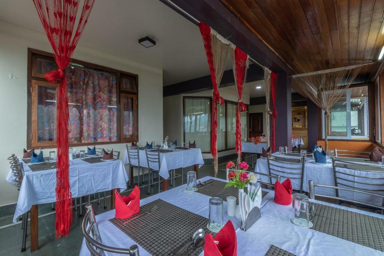 Maplewood Hotel & Spa Gangtok Esterno foto